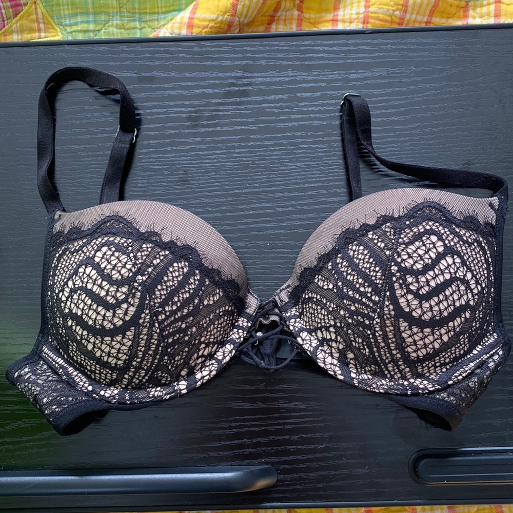 Victoria’s Secret “Very Sexy” Push-Up